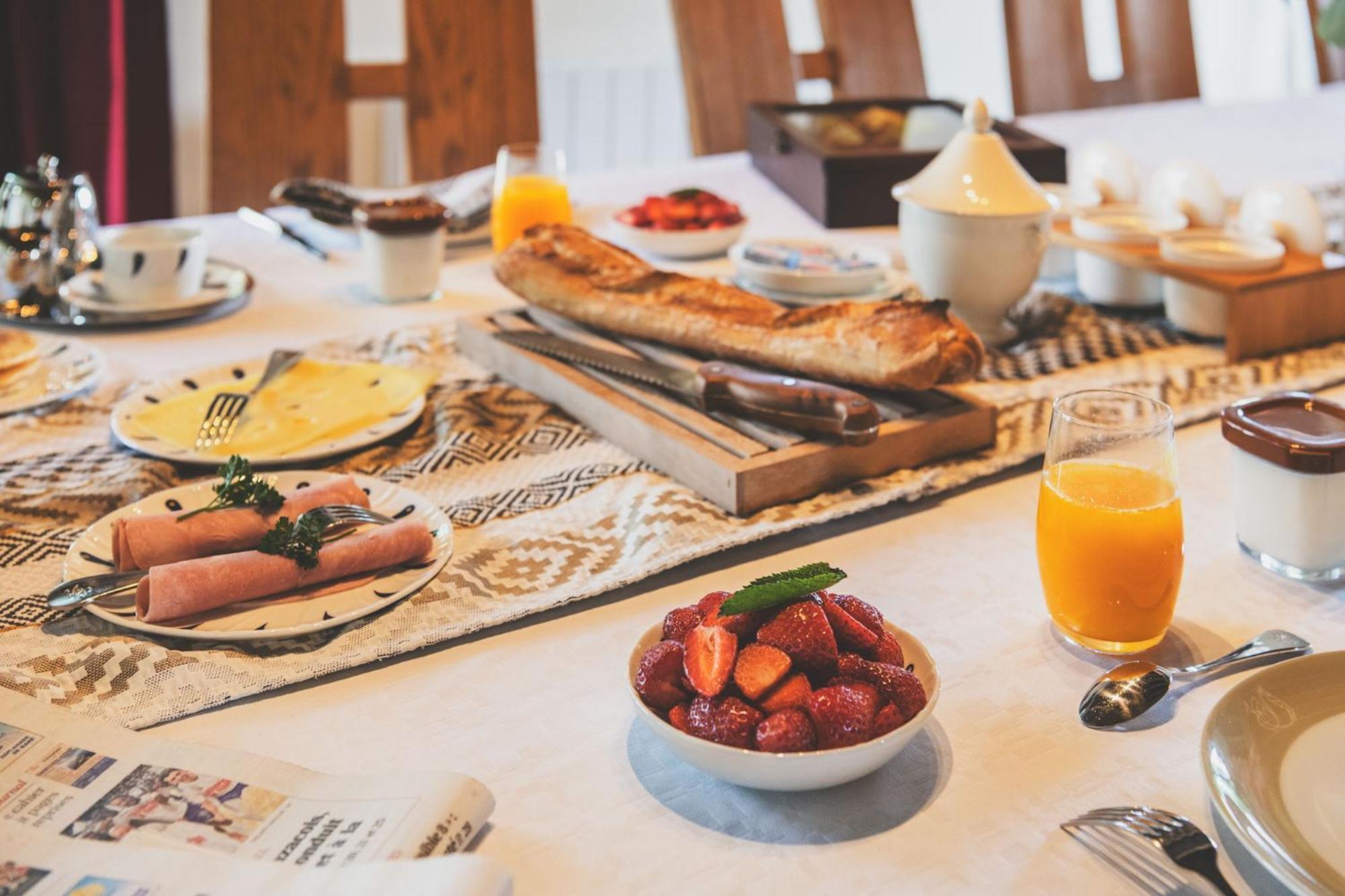 AjatDomaine Des Ormeaux别墅 外观 照片